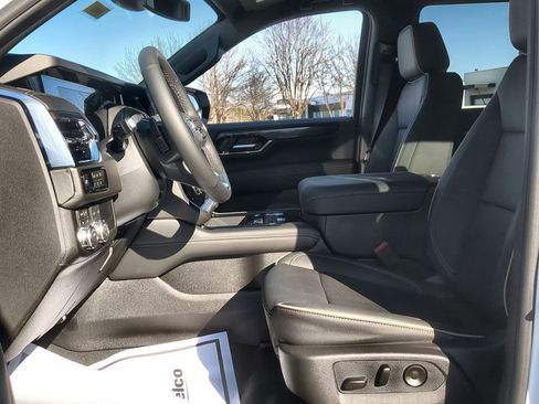 New 2026 GMC Yukon Elevation image 19