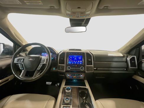 Used 2020 Ford Expedition Platinum AWD/4WD image 18