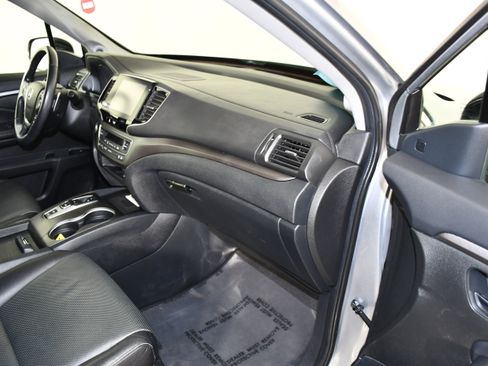 Used 2023 Honda Ridgeline RTL-E image 45