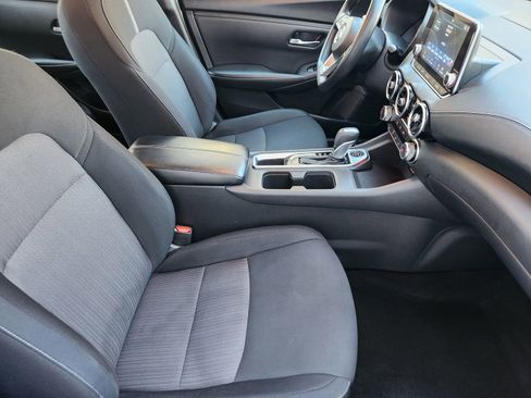 Used 2023 Nissan Sentra SV image 16