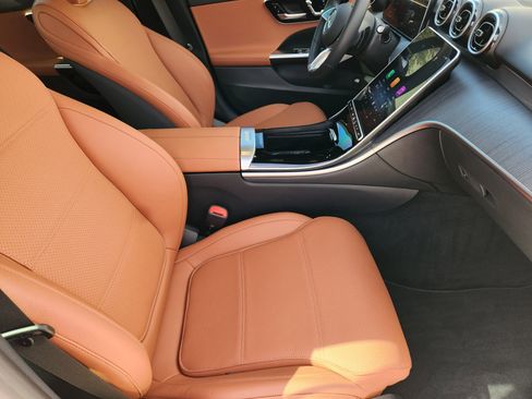 Certified 2025 Mercedes-Benz C 300 Sedan image 14