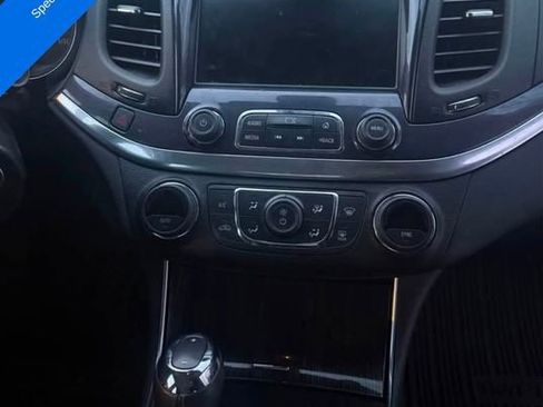 Used 2017 Chevrolet Impala LT image 8