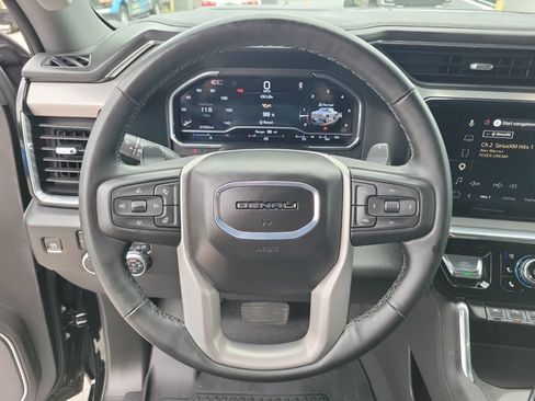 Used 2025 GMC Sierra 1500 Denali AWD/4WD image 29