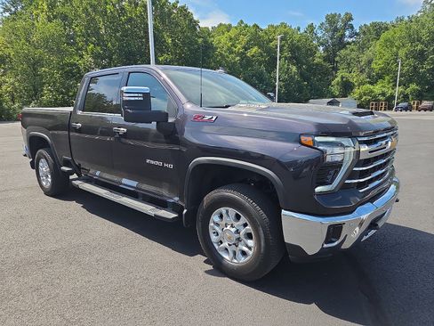 Used 2024 Chevrolet Silverado 2500 LTZ w/ LTZ Plus Package AWD/4WD image 1