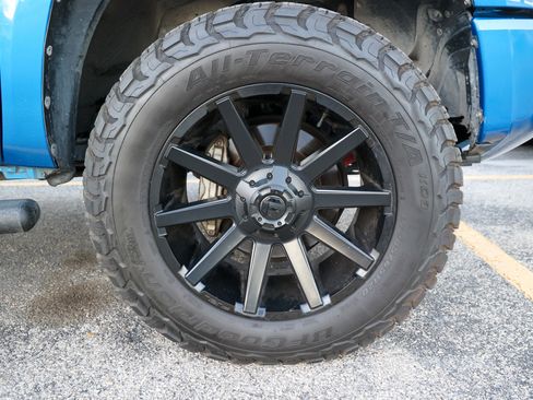 Used 2018 Toyota Tundra SR5 w/ TRD Sport Package image 13