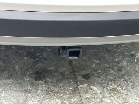 Used 2024 Ford Edge SEL w/ Convenience Package image 34