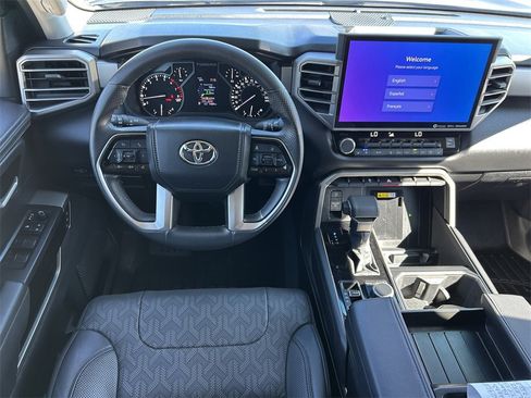 Used 2023 Toyota Tundra Limited image 17