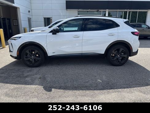 Used 2025 Buick Envision Sport Touring AWD/4WD image 5