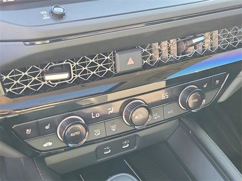 Used 2023 Honda Accord Touring image 25