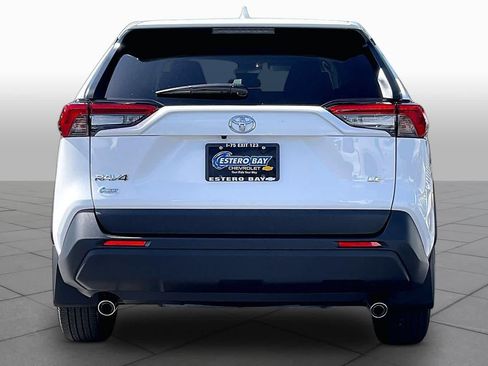Used 2025 Toyota RAV4 LE FWD image 5