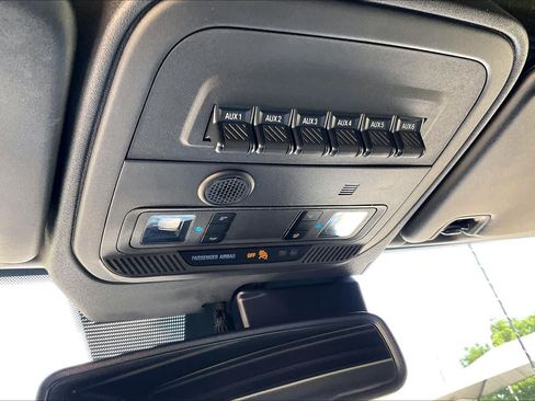 Used 2024 Ford Bronco Wildtrak AWD/4WD image 32