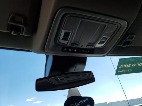 Used 2022 Chevrolet Silverado 1500 LT image 15