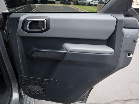 Used 2021 Ford Bronco Big Bend w/ Sasquatch Package image 22