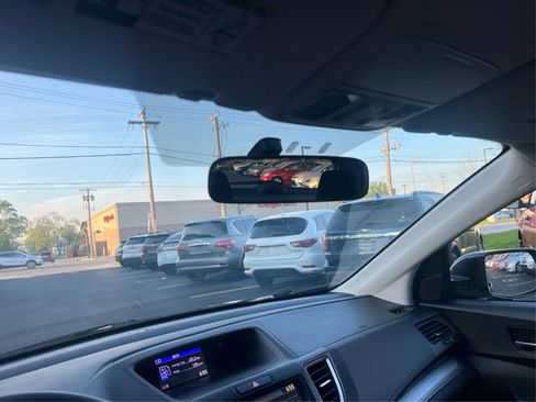 Used 2015 Honda CR-V EX image 18