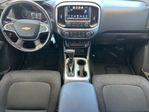 Used 2016 Chevrolet Colorado LT w/ LT Convenience Package image 4