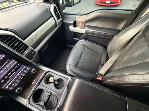 Used 2018 Ford F350 Lariat w/ Lariat Ultimate Package image 15