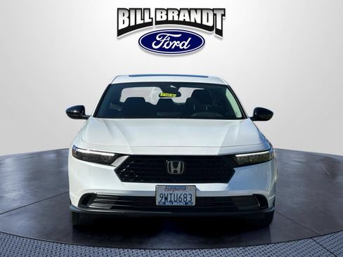 Used 2025 Honda Accord SE image 8