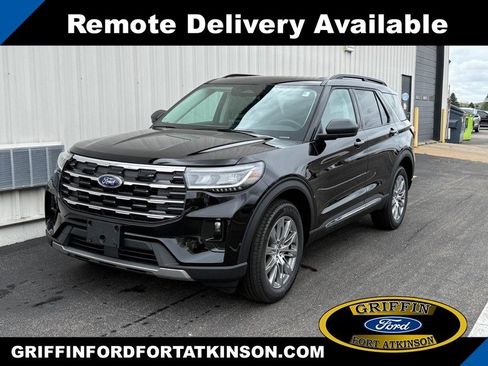 New 2025 Ford Explorer Active w/ Active Comfort Package image 1
