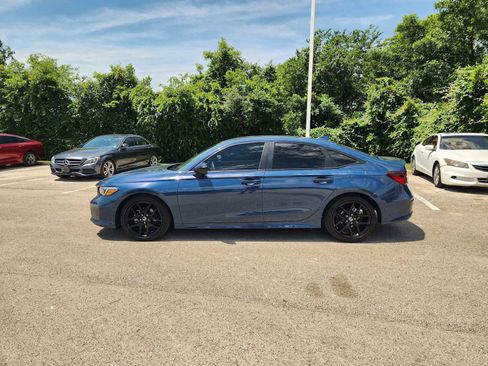 Used 2026 Honda Civic Sport image 4
