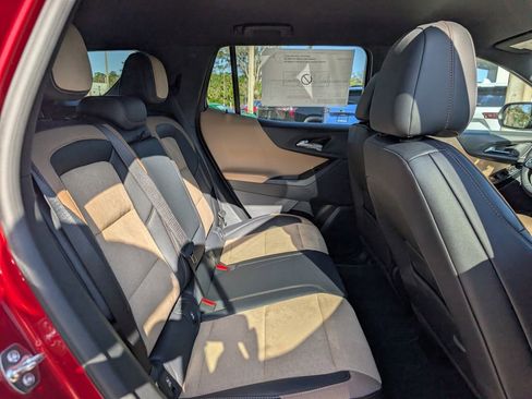 New 2026 Chevrolet Equinox ACTIV FWD image 18