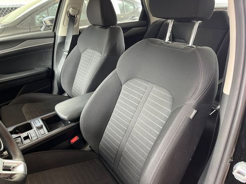 Used 2025 Kia K5 LXS image 37