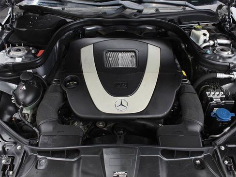 Used 2011 Mercedes-Benz E 350 Sedan image 19