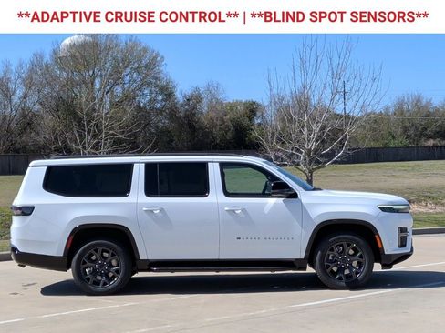 New 2026 Jeep Grand Wagoneer L Limited AWD/4WD image 10