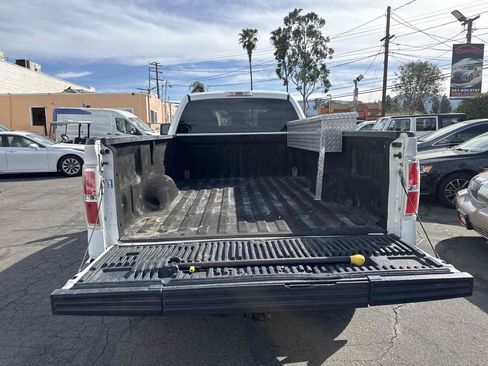 Used 2013 Ford F150 XLT w/ Mid Equipment Group image 7