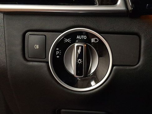 Used 2019 Mercedes-Benz GLE 63 AMG 4MATIC image 23