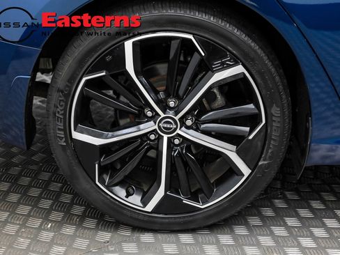Used 2023 Nissan Altima 2.5 SR w/ SR Premium Package FWD image 27