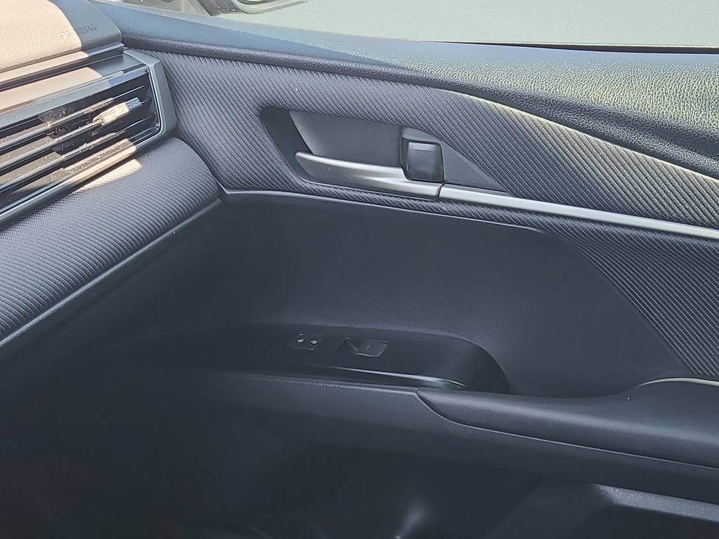 Used 2025 Toyota Camry SE w/ Multimedia Upgrade Package FWD image 13