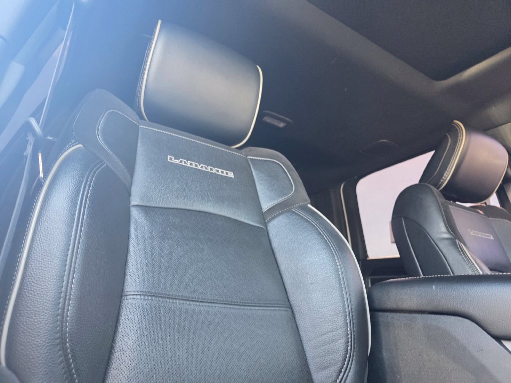 Used 2022 RAM 3500 Laramie AWD/4WD image 23