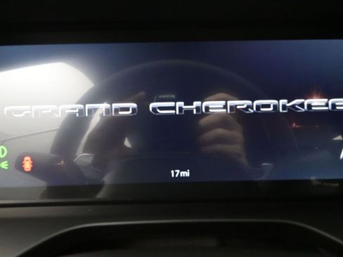 New 2026 Jeep Grand Cherokee L Limited AWD/4WD image 34