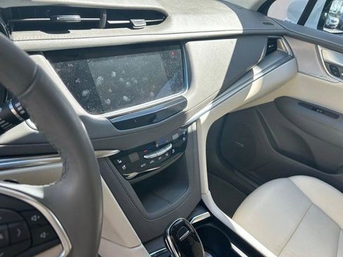 Certified 2024 Cadillac XT5 Premium Luxury w/ Technology Package image 12