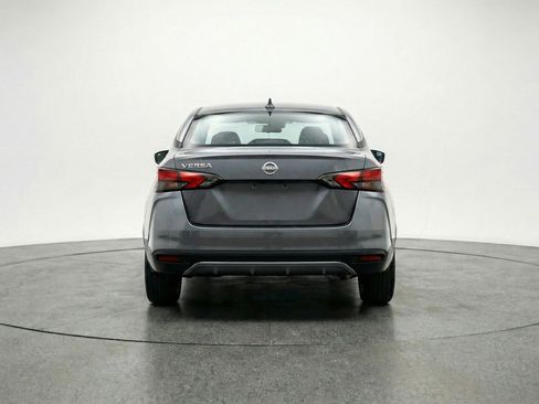 Used 2025 Nissan Versa SV image 7