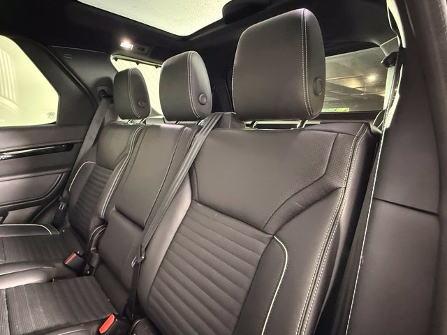 Used 2023 Land Rover Discovery S R-Dynamic AWD/4WD image 19