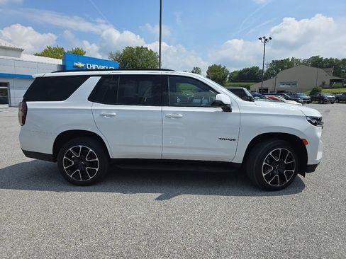 Used 2022 Chevrolet Tahoe RST w/ Luxury Package AWD/4WD image 10