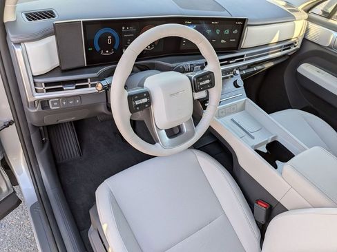 New 2026 Hyundai Santa Fe SE image 13