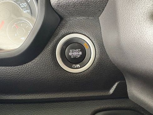 Used 2025 RAM 1500 Big Horn image 27