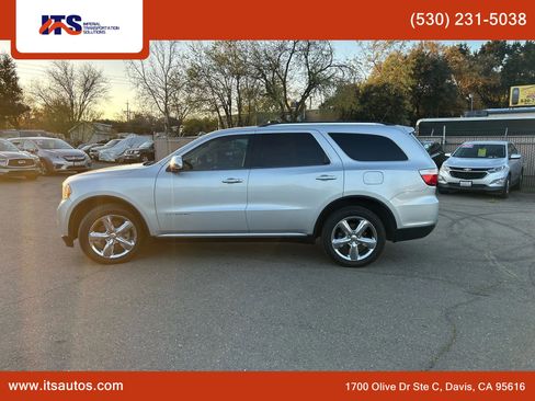Used 2011 Dodge Durango Citadel w/ Trailer Tow Group IV image 8