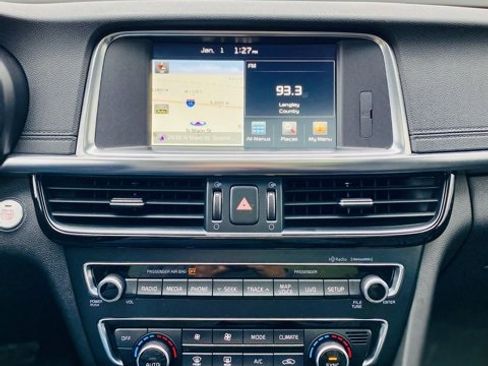 Used 2017 Kia Optima EX w/ Premium Package image 15