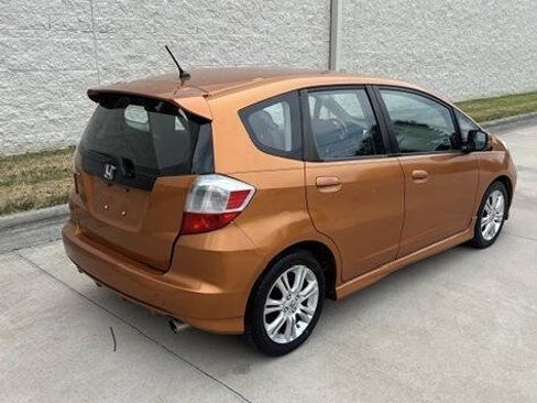 Used 2010 Honda Fit Sport image 16