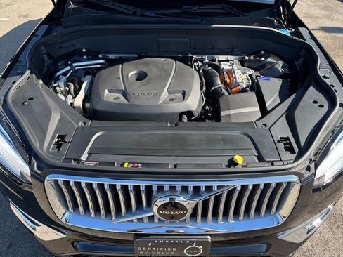 Certified 2024 Volvo XC90 T8 Ultimate w/ Protection Package Premier image 29