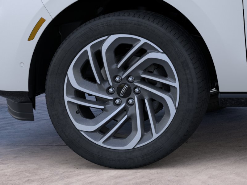 New 2025 Lincoln Navigator Reserve AWD/4WD image 19