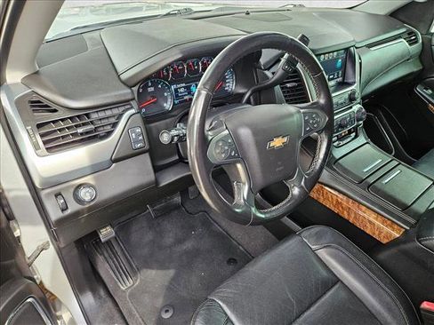 Used 2019 Chevrolet Tahoe Premier RWD image 10