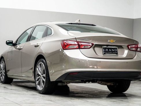 Used 2024 Chevrolet Malibu LT FWD image 7