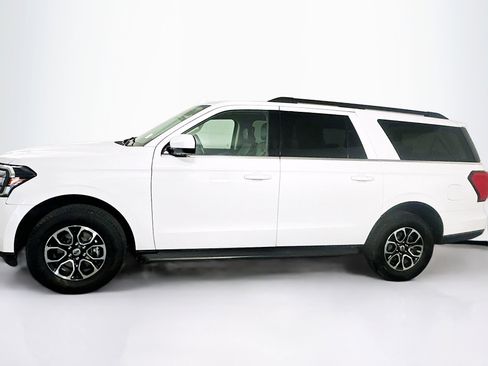 Used 2024 Ford Expedition Max XLT image 4