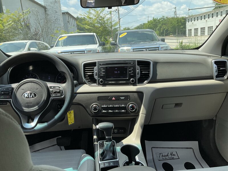 Used 2018 Kia Sportage LX AWD/4WD image 14