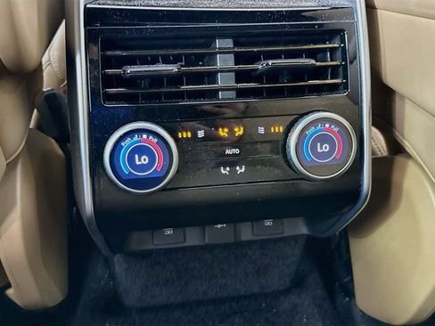 Certified 2023 Land Rover Range Rover SE AWD/4WD image 27