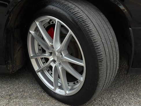 Used 2012 Dodge Challenger R/T RWD image 35